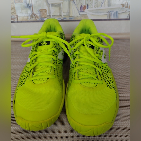 Men's New Balance "996v3" Tri-Color Training/Tennis Shoes. Size 9.5. Very Good. - Picture 5 of 11